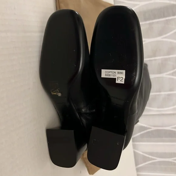 🔥🔥🔥 💯Authentic Burberry Leather Boots 👢